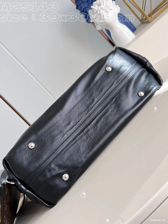 WIS x 15cm 30 CarryAll x 39 VUITTON LOUIS MM- 0303